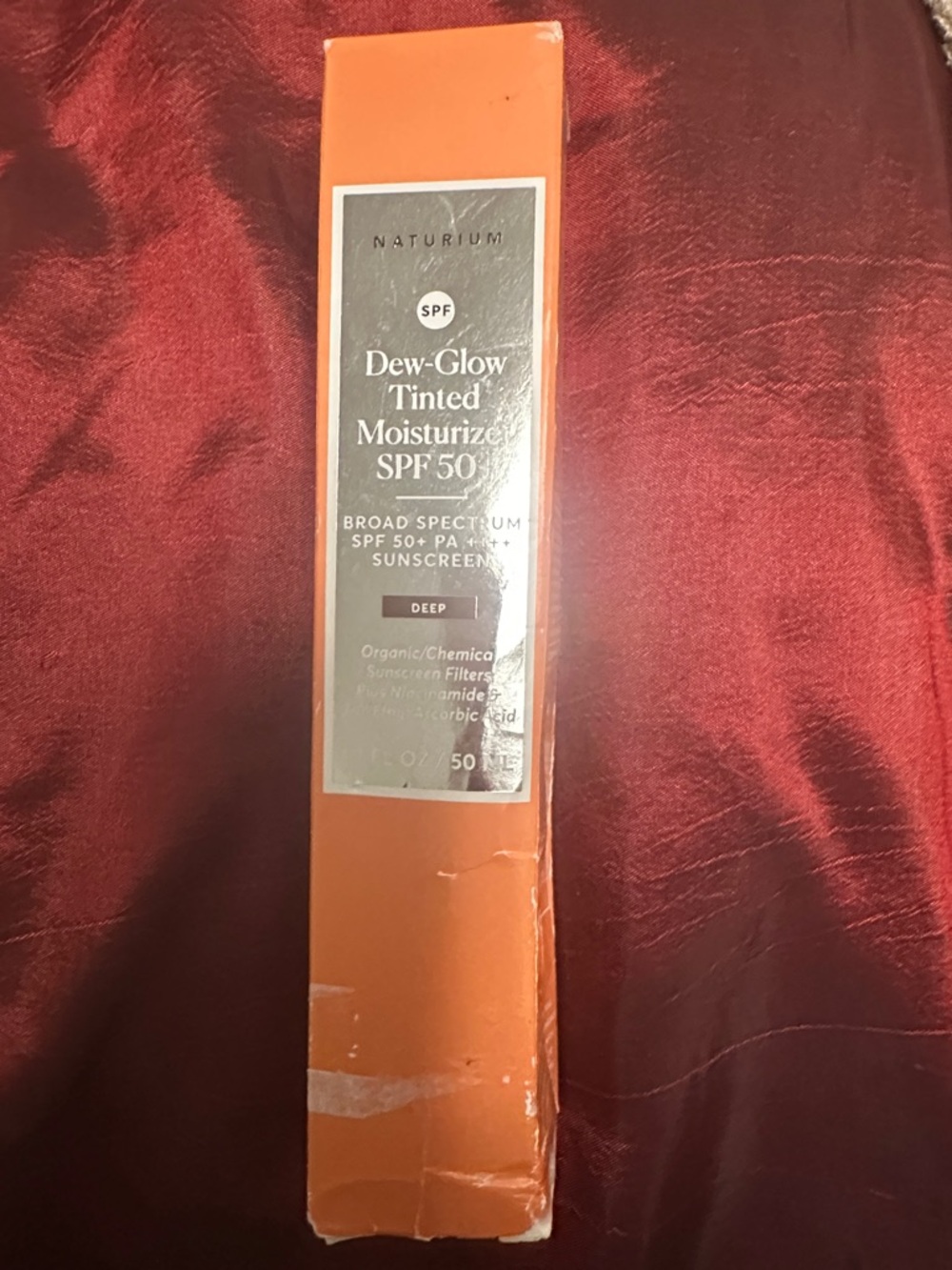 Naturium Dew-Glow Tinted Moisturizer SPF 50 - Deep (Orange)
